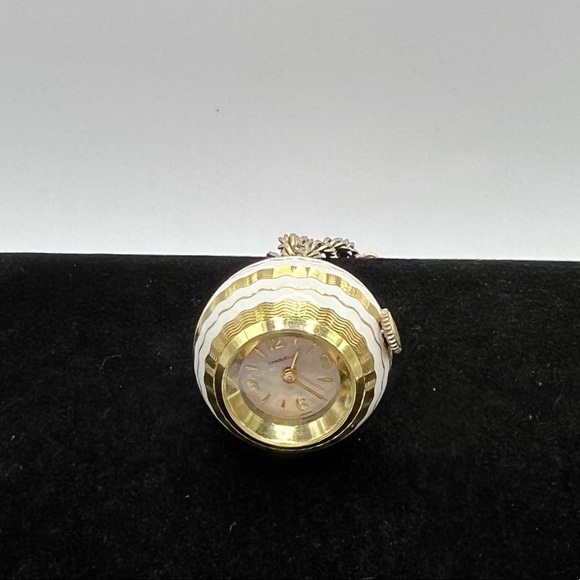 Vintage Caravelle Japan Orb Watch Necklace - Picture 2 of 6
